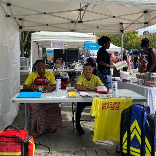 4 postes de secours le week end dernier : Grand Prix de Taekwondo , Jazz à la Villette , fête à Neu Neu  et forum des as…